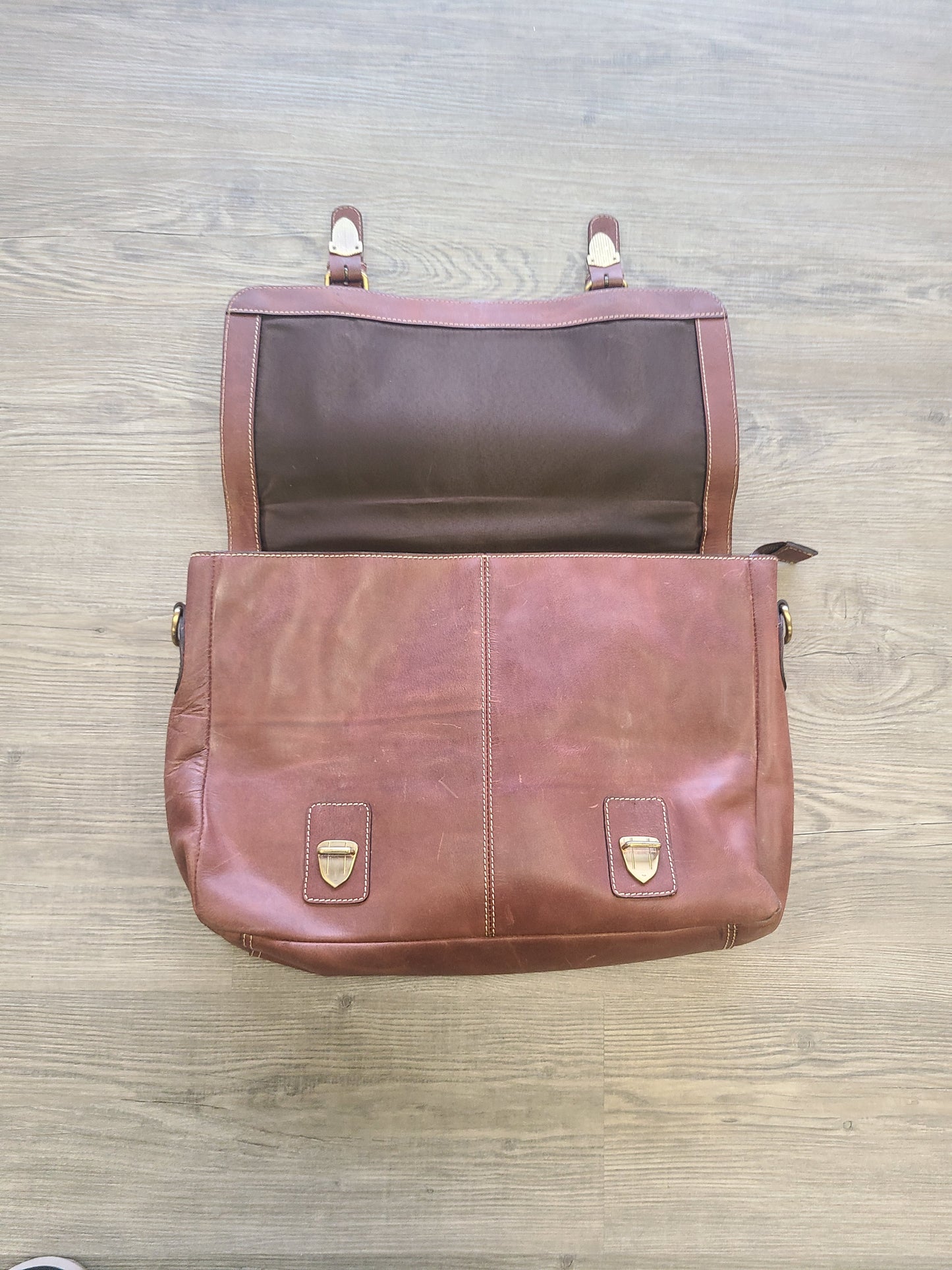 Classic Leather Stitched Messenger Bag-Status Co. Leather Studio