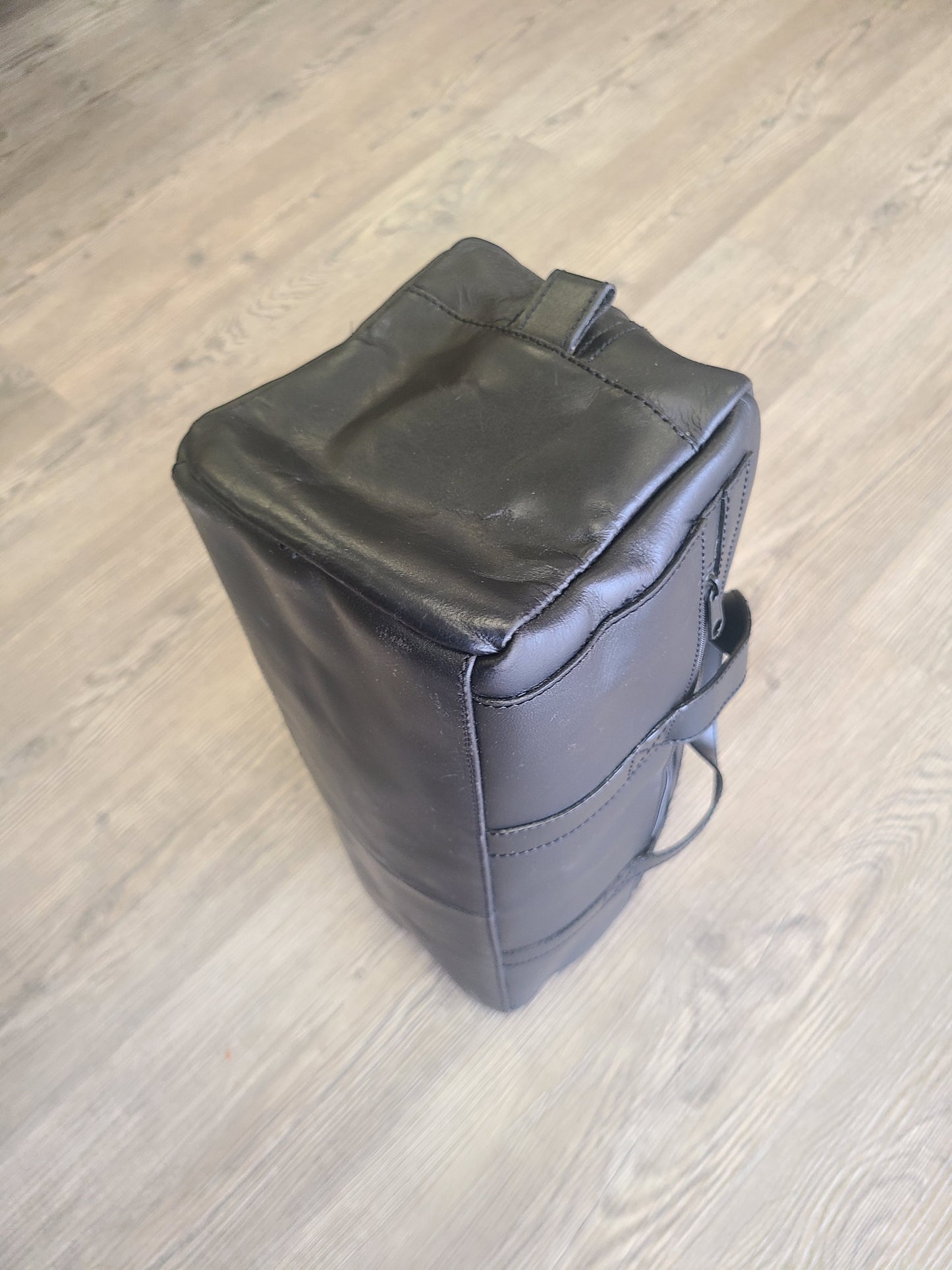 SLIM BLACK LEATHER CARRY-ON BAG-Status Co. Leather Studio