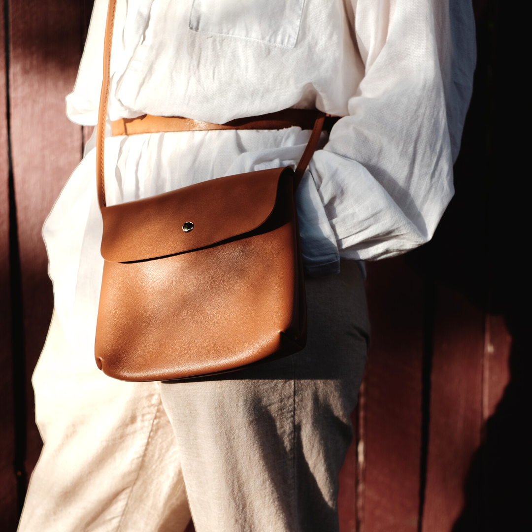 10 Ways to Identify High-Quality Leather: Printable Download