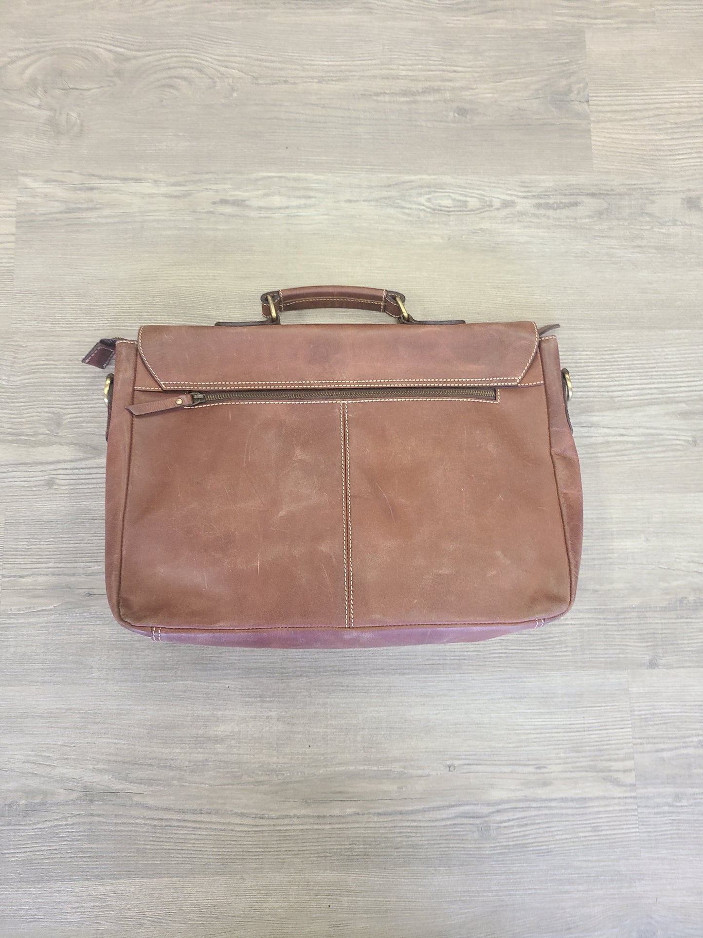 Classic Leather Stitched Messenger Bag-Status Co. Leather Studio