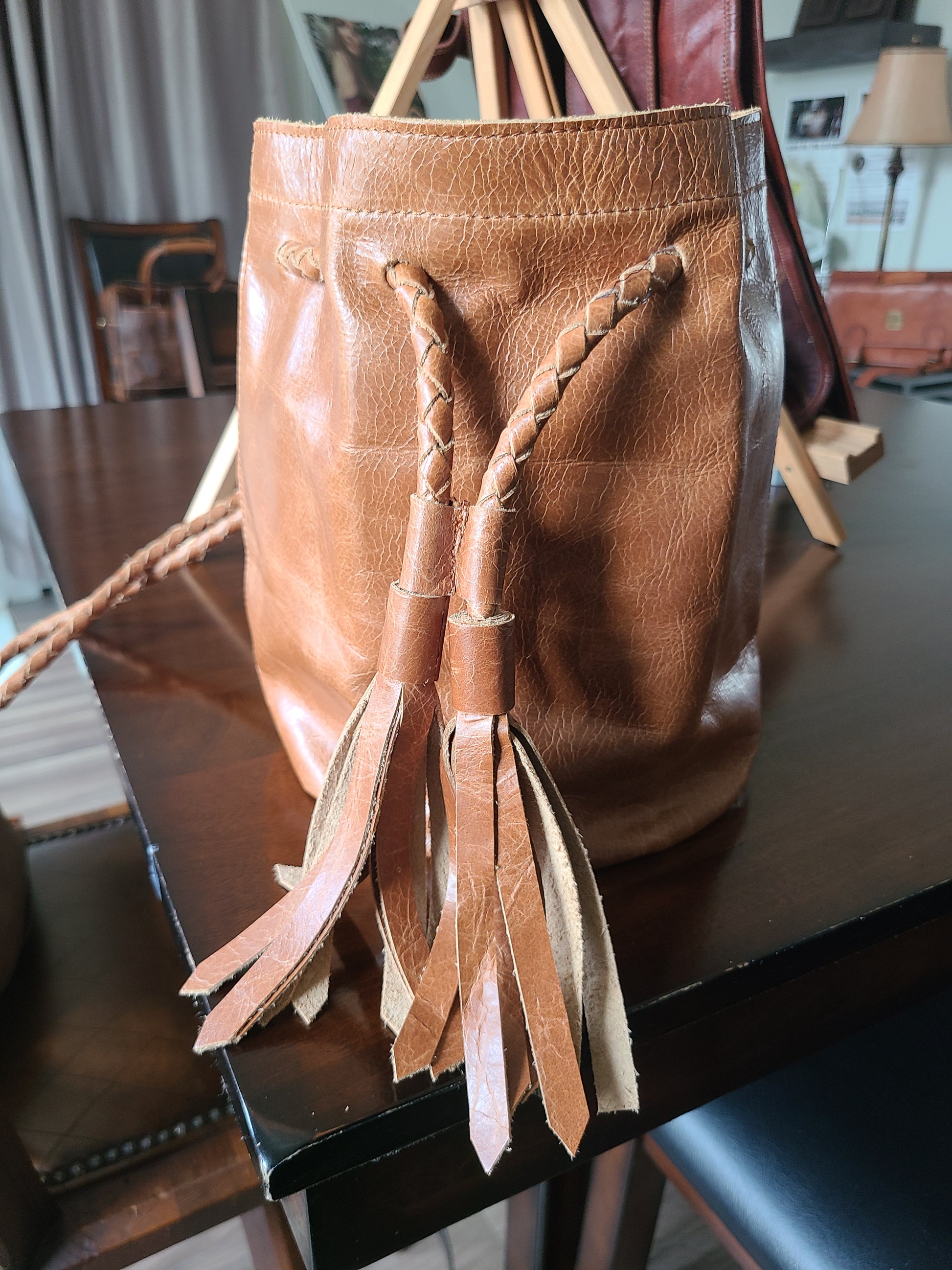 Women's Lambskin Bucket Purse w/ Tassel-Status Co. Leather Studio
