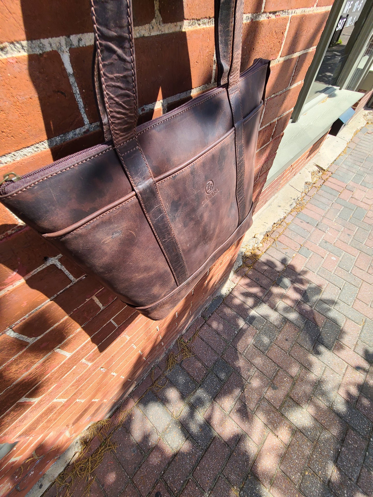 Women's Hunter Leather Tote and Shoulder Bag-Status Co. Leather Studio